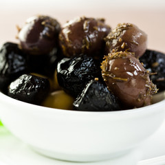 Mixed marinated olives in a bowl