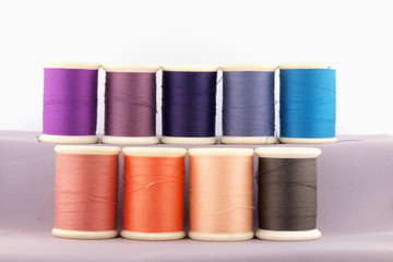 Threads in spools