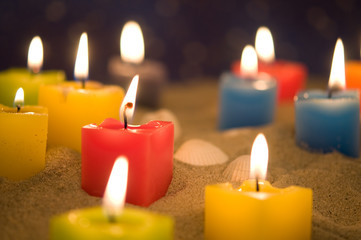 Kerzen am Strand