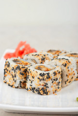 Sushi with sesame