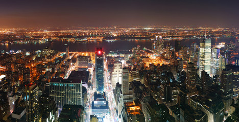 Fototapeta na wymiar New York City Manhattan skyline aerial view panorama o zachodzie słońca