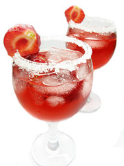 alcoholic red wine cocktails with strawberry