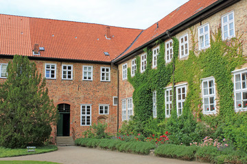 Fototapeta na wymiar Kloster Ebstorf bei Uelzen (Lüneburger Heide)