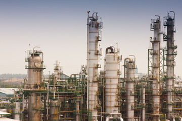 Gas refineries plants