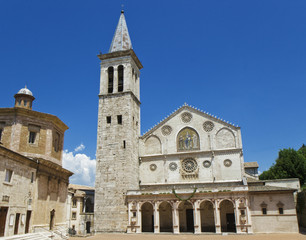 Fototapeta na wymiar Katedra w Spoleto, Umbria, Włochy