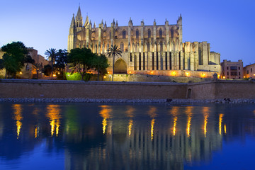 Fototapeta na wymiar Katedra Majorki, Palma de Mallorca Baleary