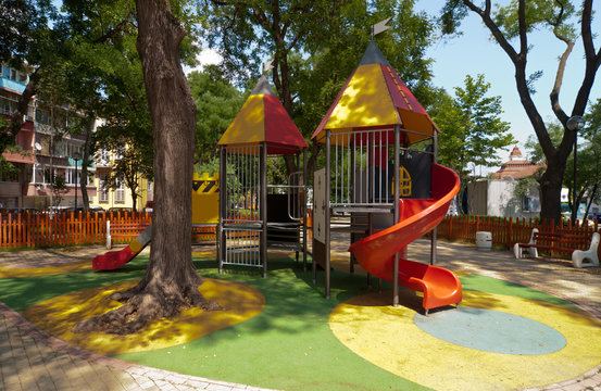 Kids plase playground