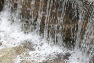 Cascata di torrente di montagna