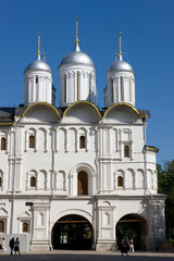 Fototapeta na wymiar Москва, Кремль, церковь Двенадцати апостолов.