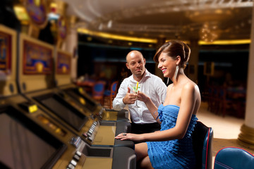 coversation by the slot machine