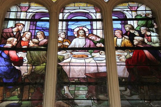 Dernier repas du Christ, vitrail de l'église Saint-Jacques-du-Haut-Pas à Paris