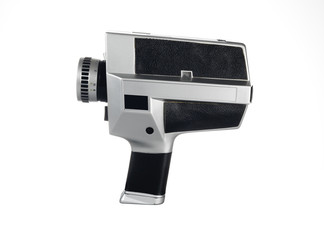 vecchia cinepresa da 8 mm isolata su fondo bianco