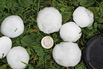Hagel