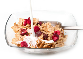 Corn flakes alla frutta rossa