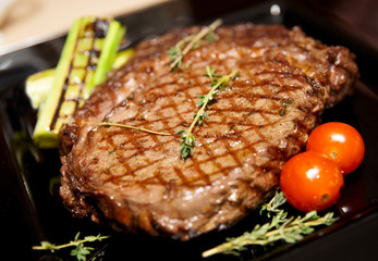 Rib eye steak with vegetables
