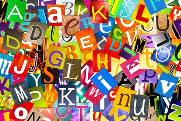 Papier Peint photo Lavable Journaux alphabet multicolore - mélange de lettres