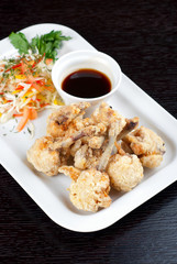Fried chicken wings