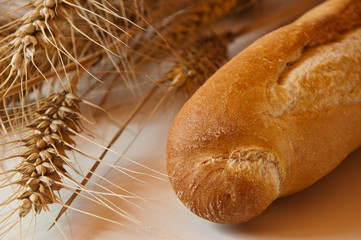 pain et épis de blé