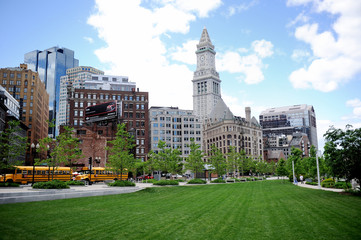 Fototapeta na wymiar Customs House Tower i Grain Exchange w Bostonie, USA
