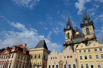Fototapeta na wymiar Notre Dame de Tyn à Prague