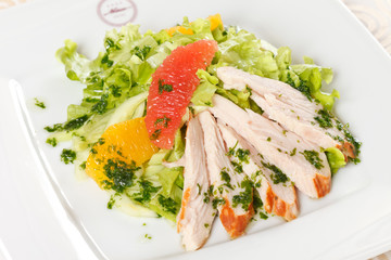 salad with chicken