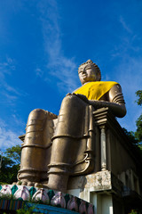A big old Buddha Image