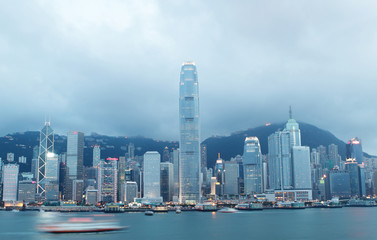 Fototapeta na wymiar Magic hour of Victoria harbour, Hong Kong