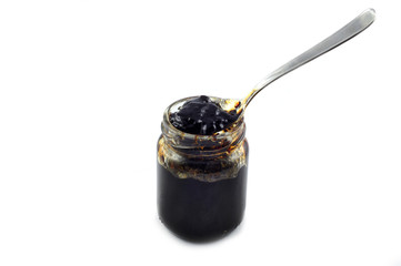 Marmellata e cucchiaino senza etichetta