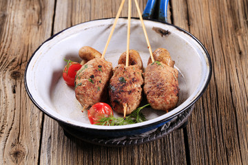 Minced meat kebabs