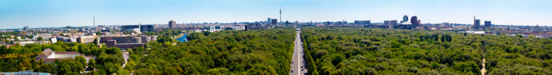 Fototapety  Panorama Berlin-Mitte