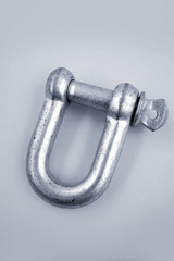 Shackle