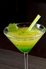 cocktail with kiwi