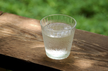 ミネラルウォーター