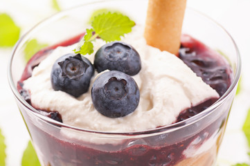 Blaubeerdessert