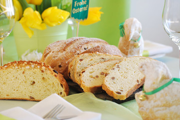 Osterbrot mit Hagelzucker, Scheiben