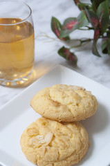 Apple juice and cookies