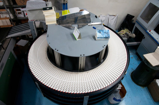 Post press finishing line machine