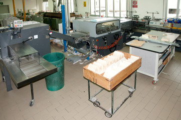 Post press finishing line machine