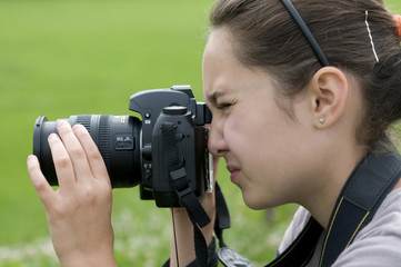 brunette girl photographer