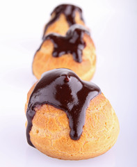 profiterole au chocolat