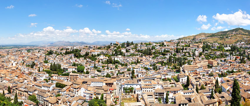 Panorama von Granada mit Albaicin, Spanien