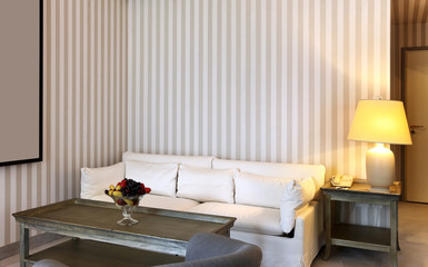 angolo di piccolo salotto