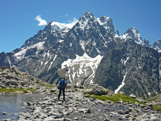 Le Pelvoux, 3946 m et le Pic sans Nom,3914 m - Écrins