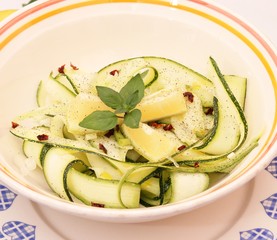 Zucchinisalat