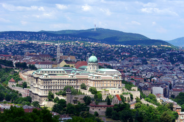 Fototapeta na wymiar Zamek Królewski jest zabytkowy kompleks zamkowy węgierskiego ki