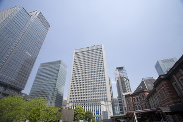 Fototapeta na wymiar Shin-Marunouchi Building