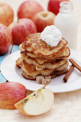 apple pancakes