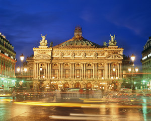 Fototapeta na wymiar Budynek opery