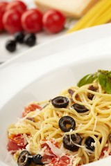 Spaghetti with vegetables