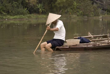 Foto op Canvas Vietnamese fisherman © forcdan